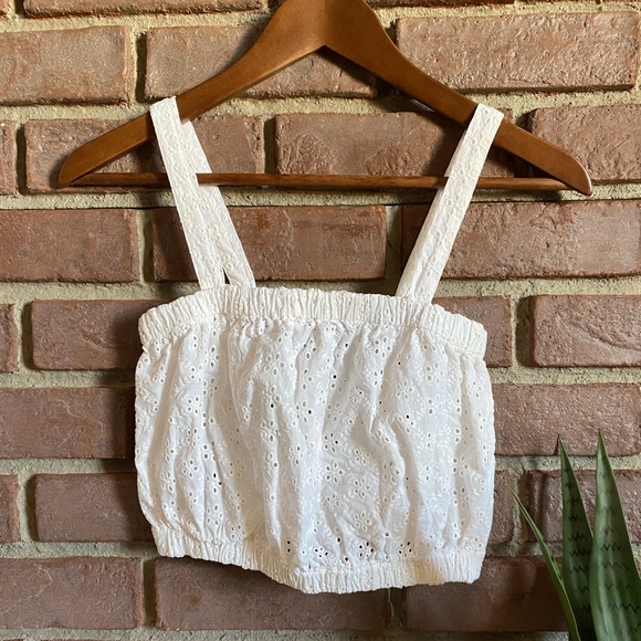 Madewell White Eyelet Crop Top - Size XXS - Picture 1 of 6